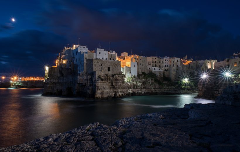 Boat Tour in Polignano a Mare caves  by night