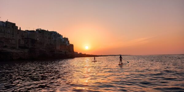 Tramonto durante l'Escursione in Sup delle grotte di Polignano a Mare