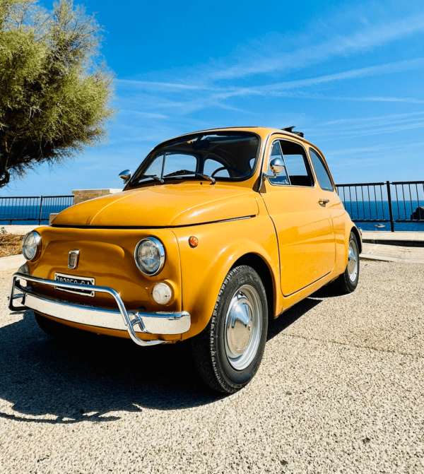 500 d'epoca per il tour di Polignano a Mare