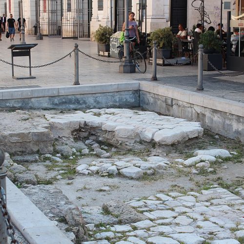 Scavo archeologico via Traiana a Bari